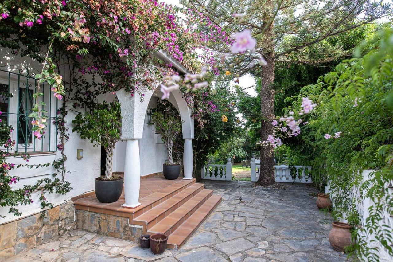 Burganvilla Holiday Home Marbella Exterior foto